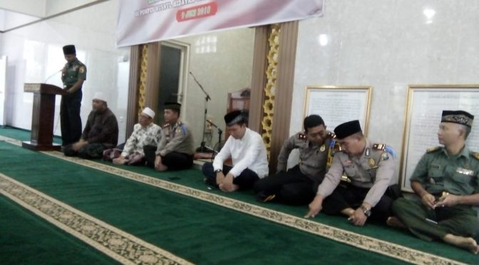 Dandim 0815 dan Kapolres Mojokerto Buka Puasa Bersama MUI