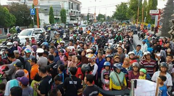 IPM Bagikan Paket 600 Takjil