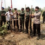 Dandim 0815 Ikut Apel Antisipasi Kebakaran Hutan dan Lahan