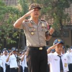 Kapolres Mojokerto Lakukan Sambel Wader di SMPN 1 Gondang