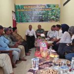 Babinsa Koramil Trowulan Ikuti Rembug TaniKedelai