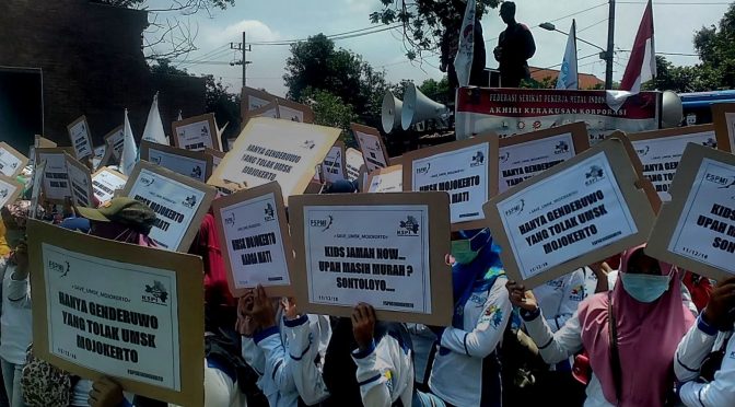 Buruh Tolak Upah Kabupaten Mojokerto