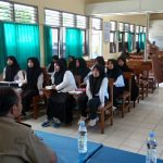 Kasdim 0811 Tuban Bekali Wasbang Satmenwa Tiga Perguruan Tinggi