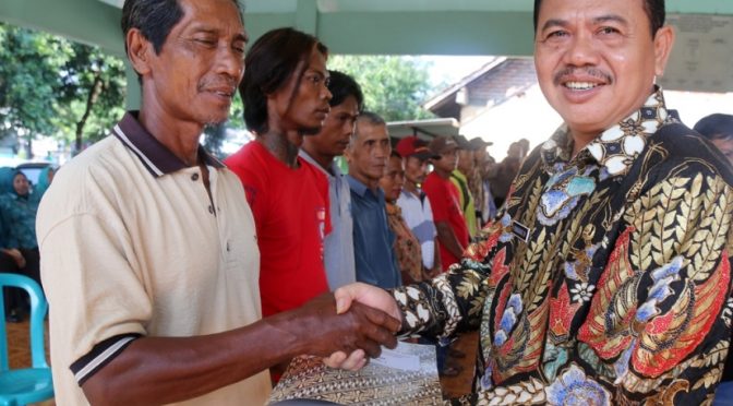 Korban Banjir Bandang Dapat Bantuan Uang Tunai, Ini Pesan Khusus Wabup