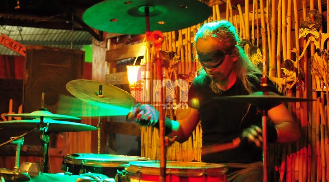 Drummer Kunto Hartono