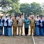 SMAN 1 Puri Juara Yel-yel dan Cerdas Cermat Lomba Kadarkum 2019