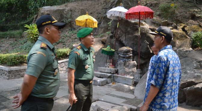 Dandim 0815 Mojokerto Kunjungi Petirtaan Jolotundo Peninggalan Prabu Airlangga