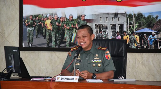 Danrem 082/CPYJ saat Pimpin Rapat Evaluasi Program Kerja 2019