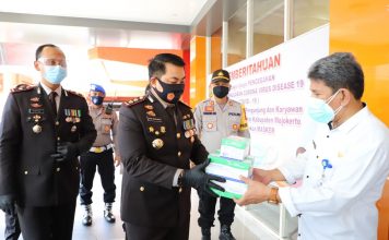 Hari Bhayangkara ke 74 Polres Mojokerto Peduli Tenaga Medis