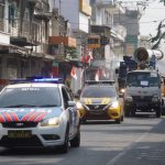 Pemkot Mojokerto Semprot Disinfektan di Jalan Jalan Protokol