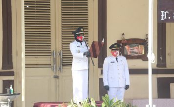 Wali Kota Mojokerto Peringati Hari Kemerdekaan RI ke 75 di Sekolah Soerkarno Masa Kecil