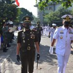 Pangkoarmada 2 Ziarah ke Makam GusDur