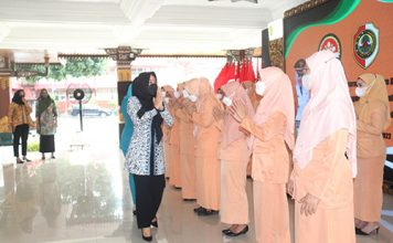 Bupati Ikfina Harap Dharma Wanita Pemkab Mojokerto Berperan Aktif Membangun Negeri