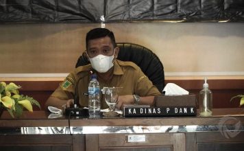 Dinas P dan K Kota Mojokerto Lalai Tender, Pembagian Seragam Gratis Siswa Kembali Molor