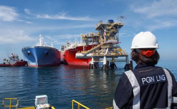 Operasikan FSRU Lampung, PT PGN LNG Pasok Gas Area Jakarta Jawa Bagian Barat