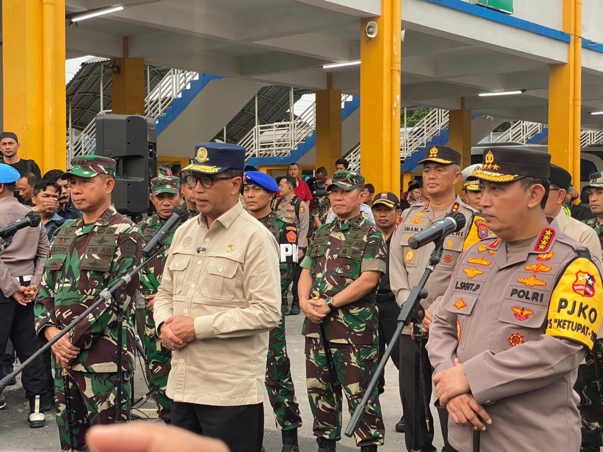 Kapolri Jenderal Pol Listyo Sigit Prabowo Kapolri Jenderal Pol Listyo Sigit Prabowo