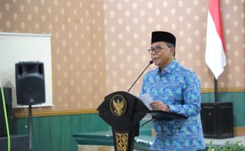 Pj Bupati Jombang Tegaskan Temuan Makanan Kedaluwarsa dan Tak Berizin Tidak Dibuat-buat Pj Bupati Jombang Sugiat. InilahMojokerto.com/Karimatul Maslahah/