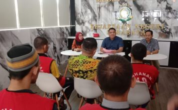 Kejari Surabaya saat melakukan proses RJ.