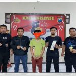 Mantan PNS di Jombang dibekuk polisi karena kedapatan transaksi sabu.