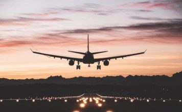 Ilustrasi pesawat - Foto: Getty Images/Jetlinerimages