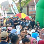 Pj. Walikota Mojokerto, Muhammad Ali Kuncoro usai melepas peserta jalan sehat memperingati Hari Buruh Internasional atau May Day 2024. IM.com/Tyan/