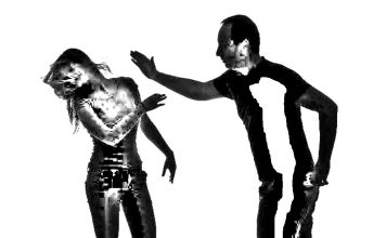 Perempuan Asal Nganjuk Babak Belur Dianiaya Tunangannya di Kota Mojokerto, Perhiasan Dirampas Ilustrasi penganiayaan