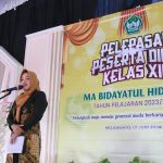 Bupati Mojokerto Ikfina Fahmawati membuka lomba masak sekampung di Jatirejo, Sabtu (1/6/2024).