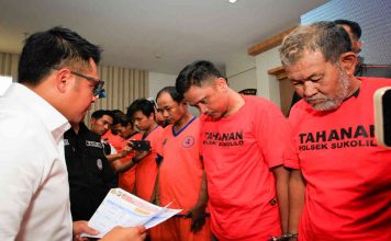 Tersangka tindak kejahatan yang dibekuk polrestabes Surabaya dalam operasi sikat semeru.