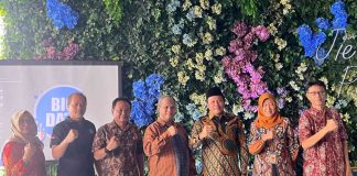 Plt Bupati Sidoarjo, Subandi menghadiri Pengelolaan Data dan Produksi Konten Kreatif dengan Artificial Intelligence (AI) pada Kamis (6/6/2024) malam.