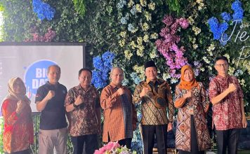 Plt Bupati Sidoarjo, Subandi menghadiri Pengelolaan Data dan Produksi Konten Kreatif dengan Artificial Intelligence (AI) pada Kamis (6/6/2024) malam.