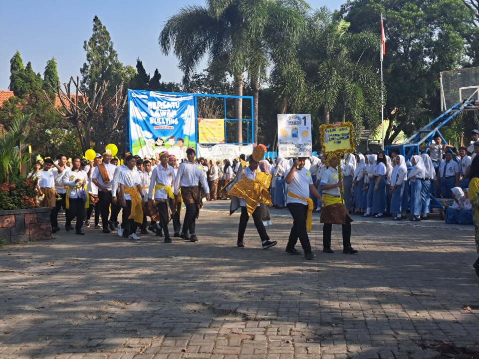 Proses pemilihan Ketua OSIS SMAN 1 Kutorejo. 