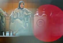 Rosa Permata Sari selaku Direktur Strategi dan Pengembangan Bisnis PGN saat paparan dalam acara Road to Islamic Digital Transformation Forum 2025, (18/10/2024).