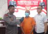 Pelaku pembacokan saat diamankan di Polres Mojokerto Kota.