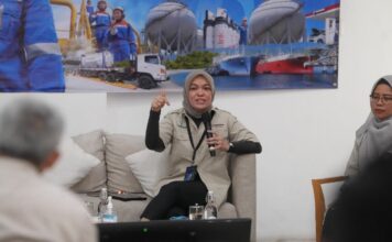 Direktur Strategi dan Pengembangan Bisnis PGN Rosa Permata Sari saat paparan dalam Rakernas SP PGN 2024, (24/10/2024)
