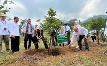 Kementerian Kehutanan RI Dorong Swasta Ikut Lestarikan Sumber Air di Trawas