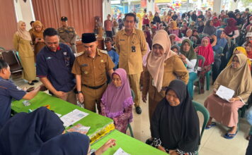 Bupati Mojokerto Al Barraa, Tegaskan 925 KPM Terima Bansos Tanpa Potongan