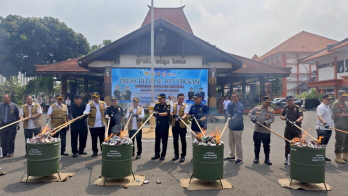 Pemusnahan Barang Kena Cukai Ilegal