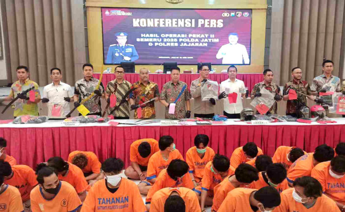Polda Jatim Oprasi Pekat Semeru