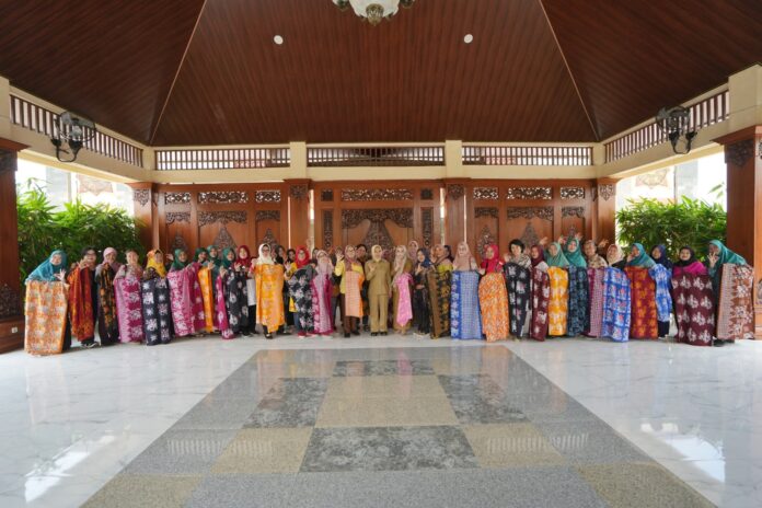 Pelatihan Membatik