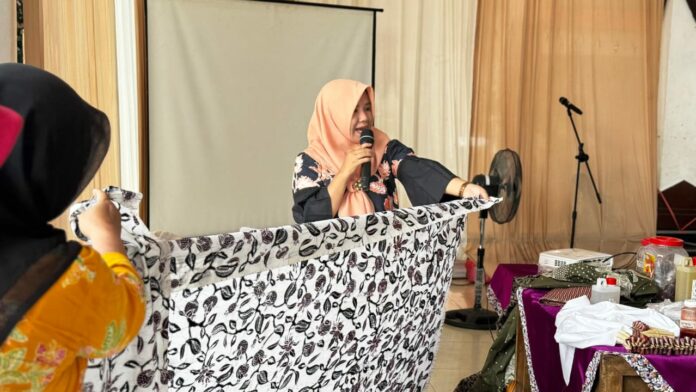 Pelatihan Batik