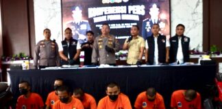 Ungkap kasus peredaran narkoba di Polres Mojokerto, Selasa (5/8/2025). IM.com/Karimatul Maslahah/