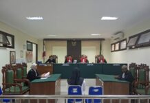 Sidang ibu bunuh bayi kandungnya sendiri di PN Jombang, Selasa (5/8/2025). IM.com/Karimatul Maslahah/