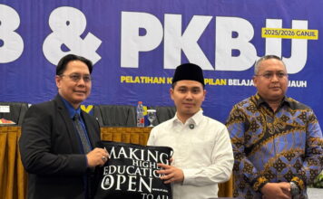Bupati Mojokerto Al Barra, Mahasiswa Diminta Tak Hanya Cari Ijazah