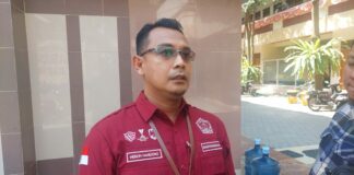 Kepala Sekolah SMA Budi Utomo, Heboh Handono Pribadi Luhur saat dimintai keterangan. IM.com/Karimatul Maslahah/
