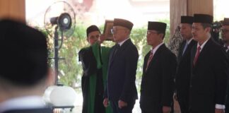pelantikan 53 pejabat di Pemkot Mojokerto.