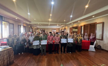 Dinas Pendidikan Kabupaten Mojokerto Kucurkan Insentif Rp1,3 Miliar untuk Guru SD-SMP Swasta