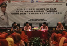 Dinas Pendidikan Kabupaten Mojokerto Sosialisasikan Disiplin ASN dan Pembinaan Rumah Tangga bagi Guru SD Negeri