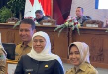 Wali Kota Mojokerto Ika Puspitasari Raih Penghargaan Pembina Siskamling Terbaik V Jatim 2025