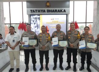 Sinergi Polres Mojokerto dan Bulog Distribusikan Beras SPHP 753,8 Ton