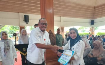 Pemkot Mojokerto Perkuat Ekonomi Warga, 92 Kelompok Usaha Terima Modal dari Hasil Cukai Tembakau